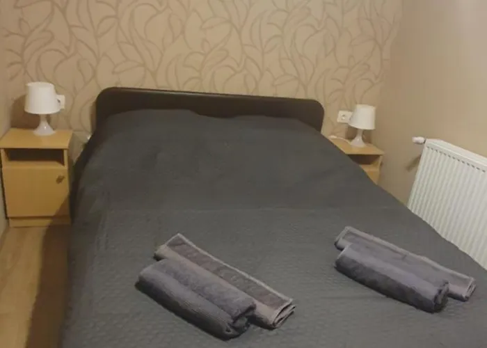 Darnay Apartmanhaz Apartman *